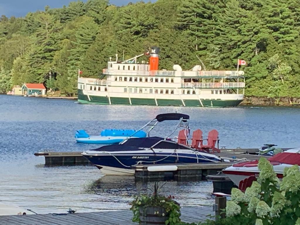 Muskoka Lakes Hotel And Resorts ميناء كارلينج المظهر الخارجي الصورة