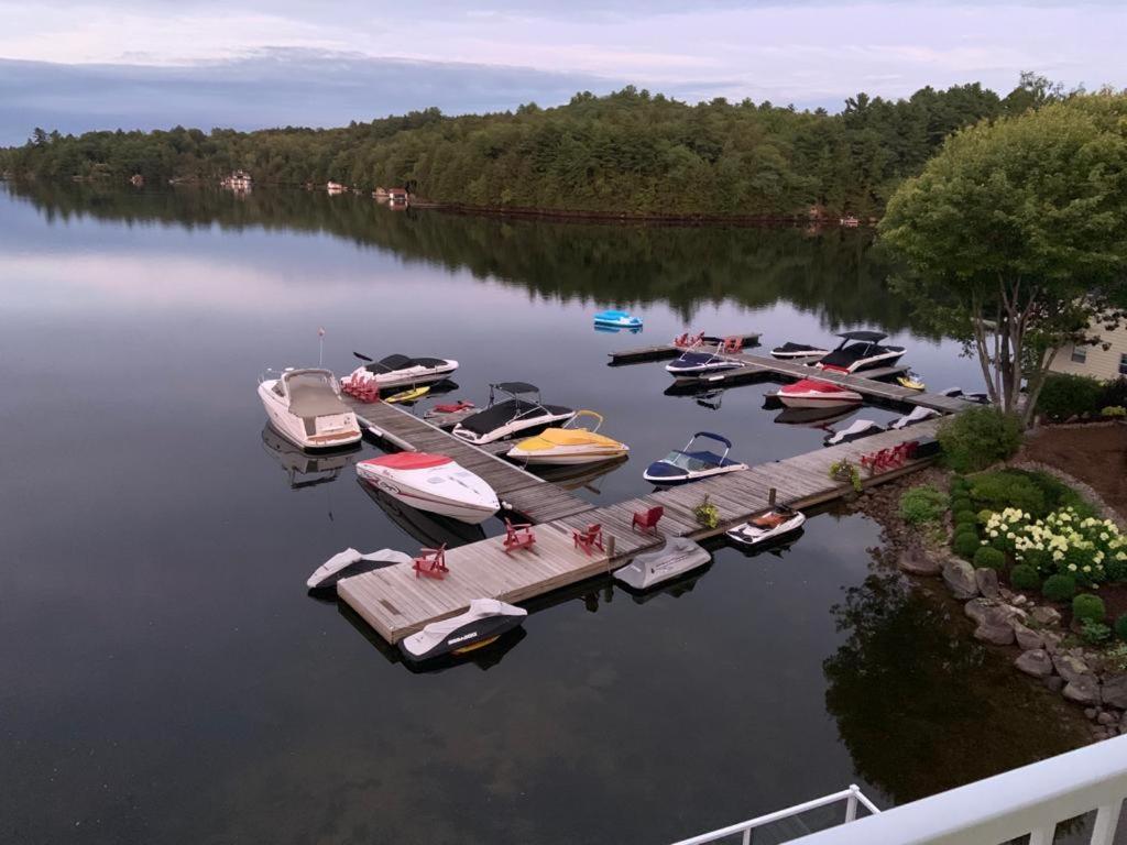 Muskoka Lakes Hotel And Resorts ميناء كارلينج المظهر الخارجي الصورة