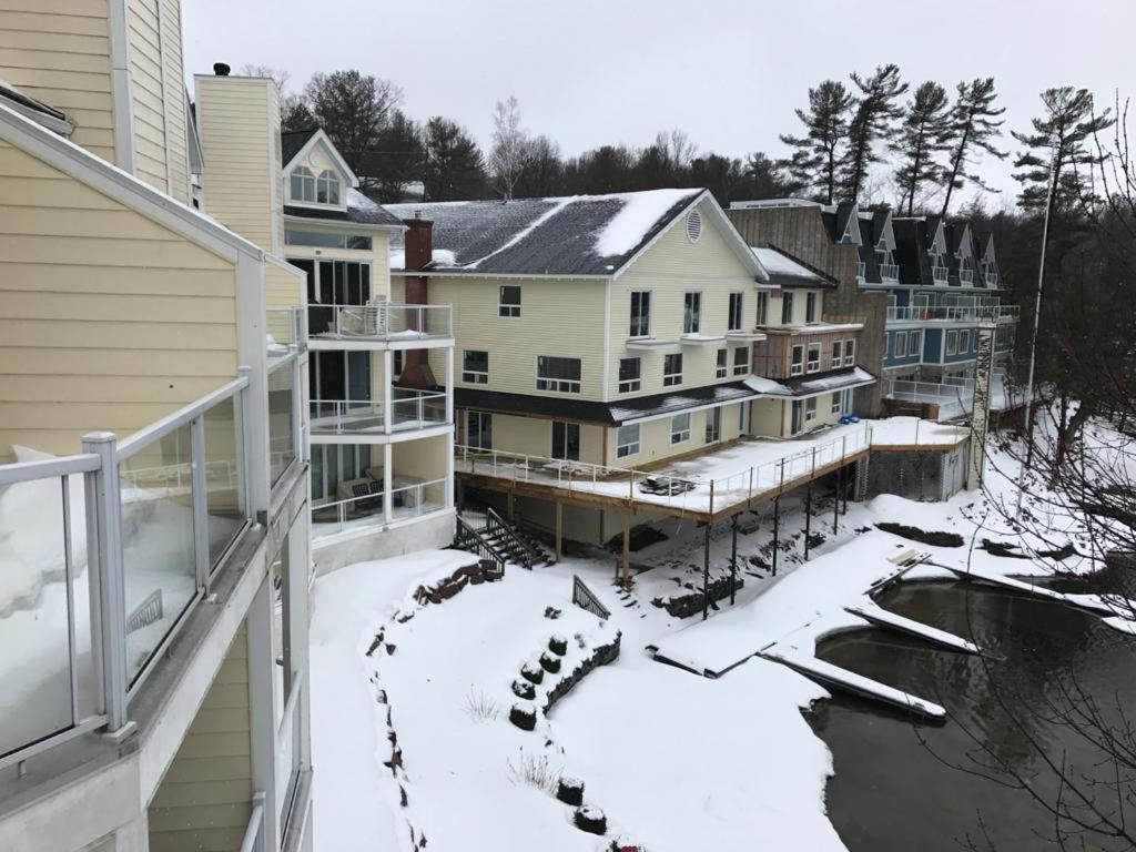 Muskoka Lakes Hotel And Resorts ميناء كارلينج المظهر الخارجي الصورة