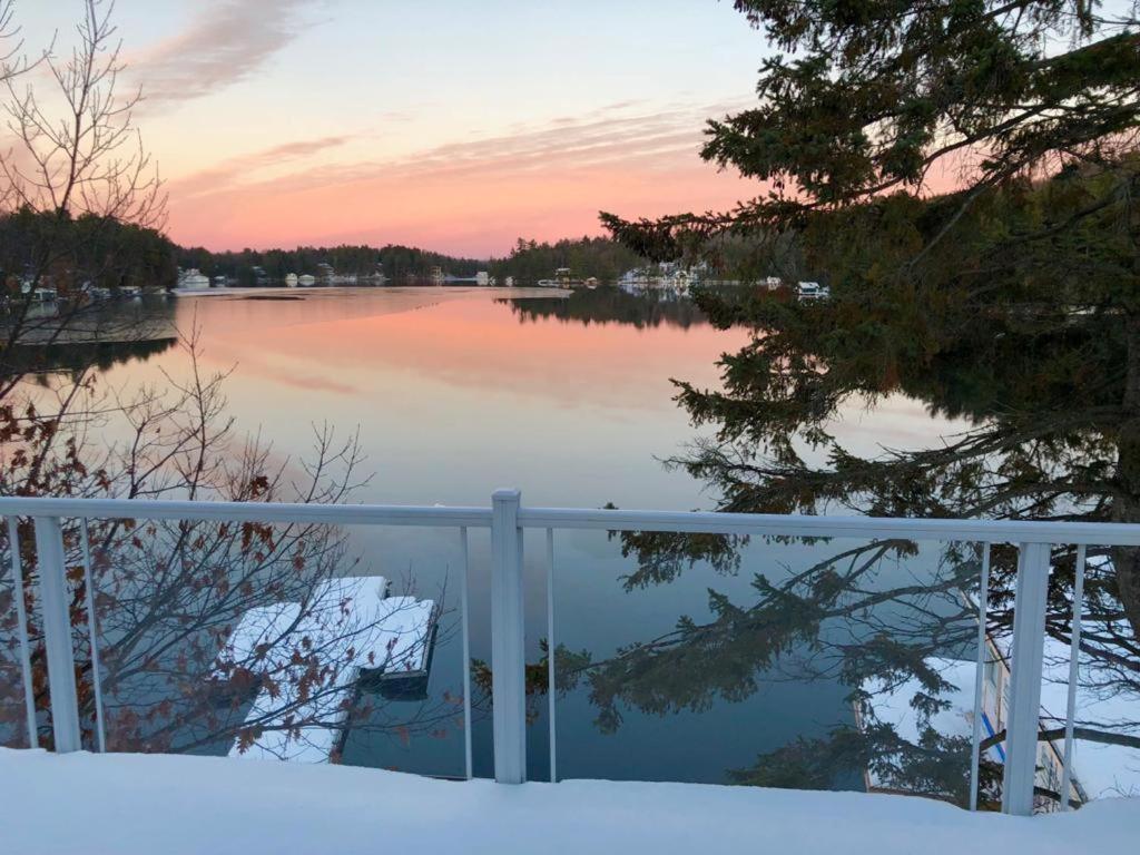 Muskoka Lakes Hotel And Resorts ميناء كارلينج المظهر الخارجي الصورة