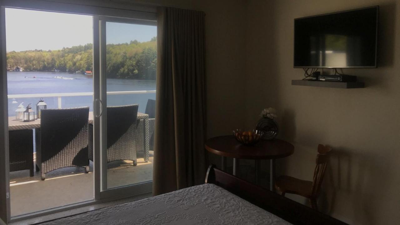Muskoka Lakes Hotel And Resorts ميناء كارلينج المظهر الخارجي الصورة